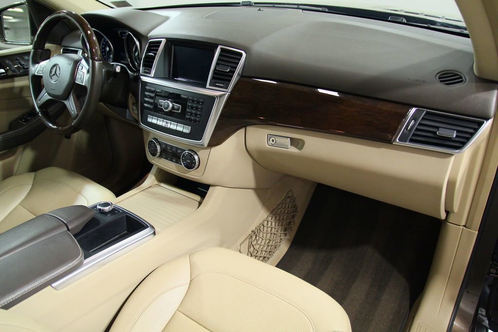 Used 2014 Mercedes-Benz ML 350 BlueTEC 4MATIC image 20