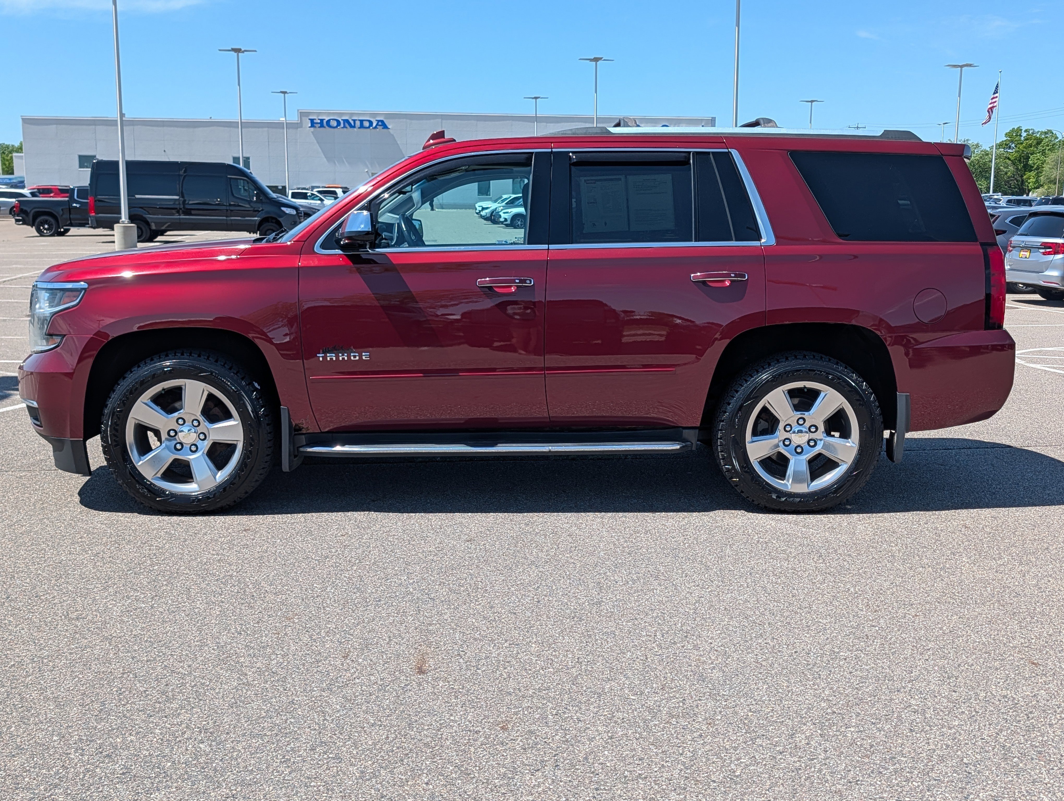 Used 2018 Chevrolet Tahoe Premier w/ Max Trailering Package AWD/4WD image 4
