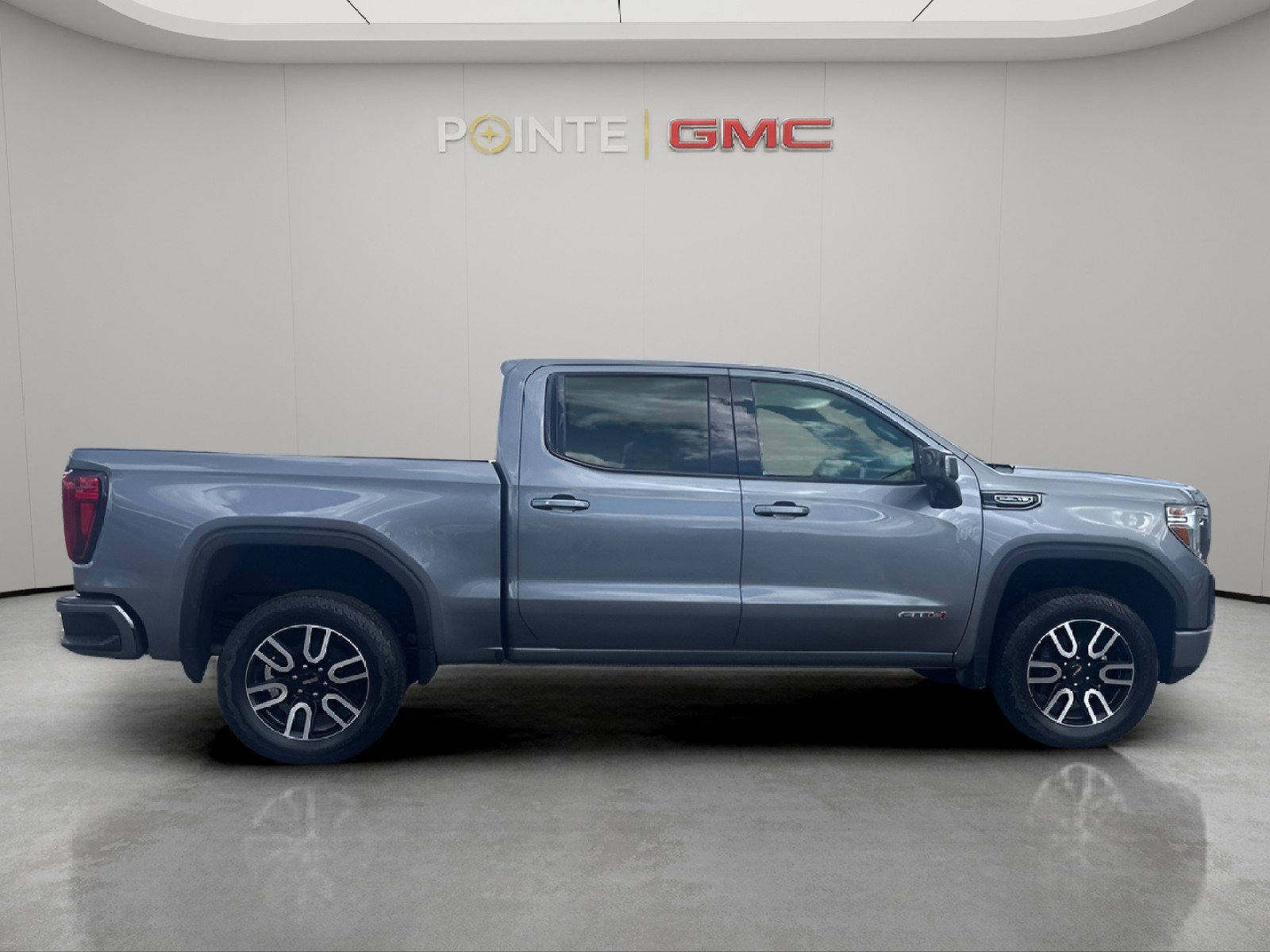 Used 2021 GMC Sierra 1500 AT4 AWD/4WD image 2