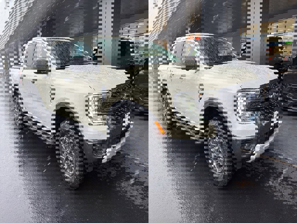 New 2025 Ford Ranger XLT w/ Equipment Group 301A High image 1