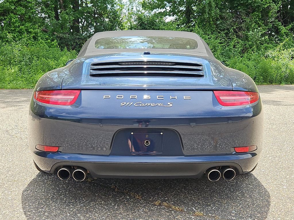 Used 2015 Porsche 911 Carrera S RWD image 6