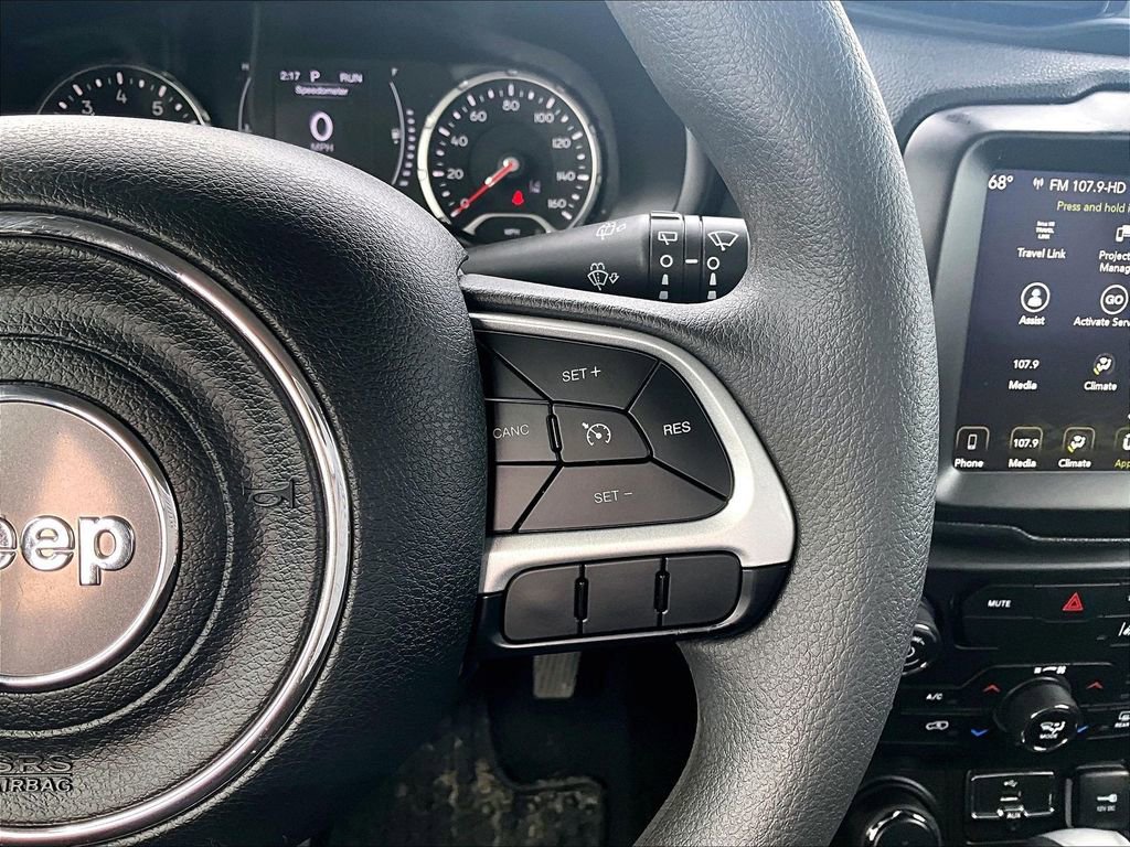 Used 2023 Jeep Renegade Latitude image 24