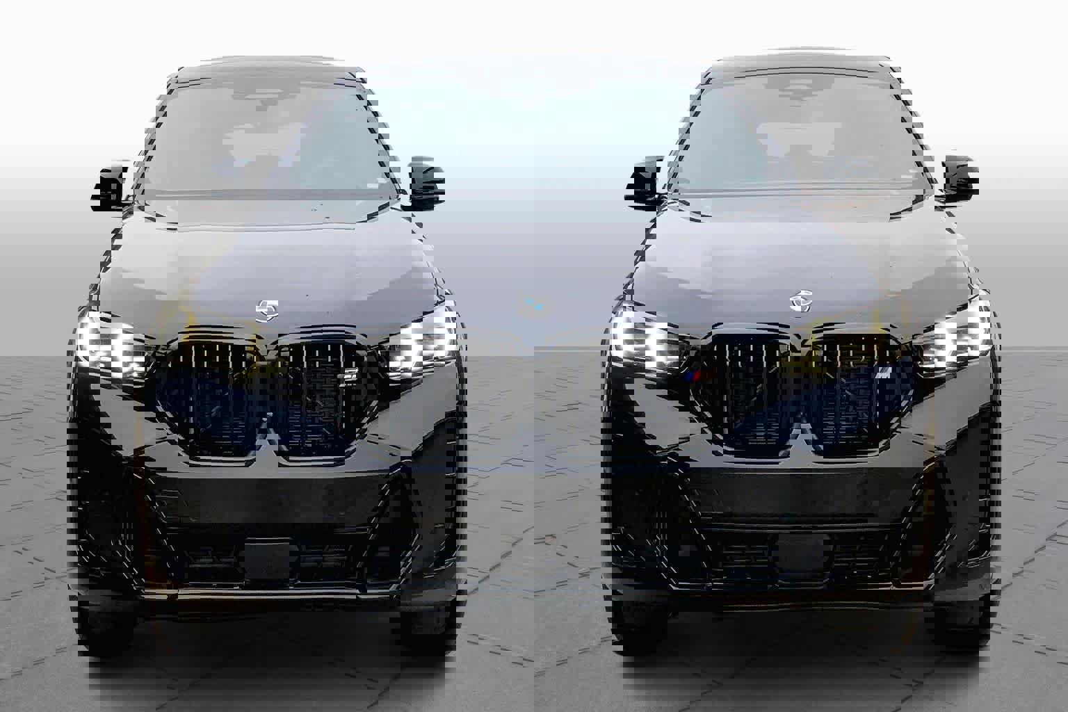 New 2026 BMW X6 M60i image 3