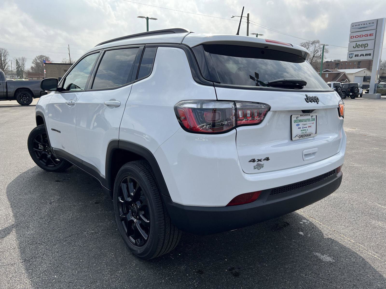 New 2026 Jeep Compass Latitude AWD/4WD image 8