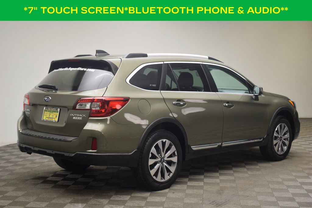 Used 2017 Subaru Outback 2.5i Touring image 7