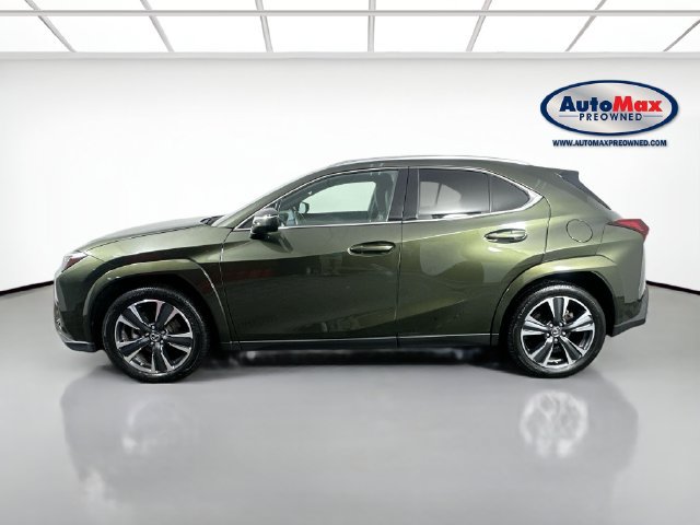 Used 2024 Lexus UX 250h AWD w/ Premium Package image 9