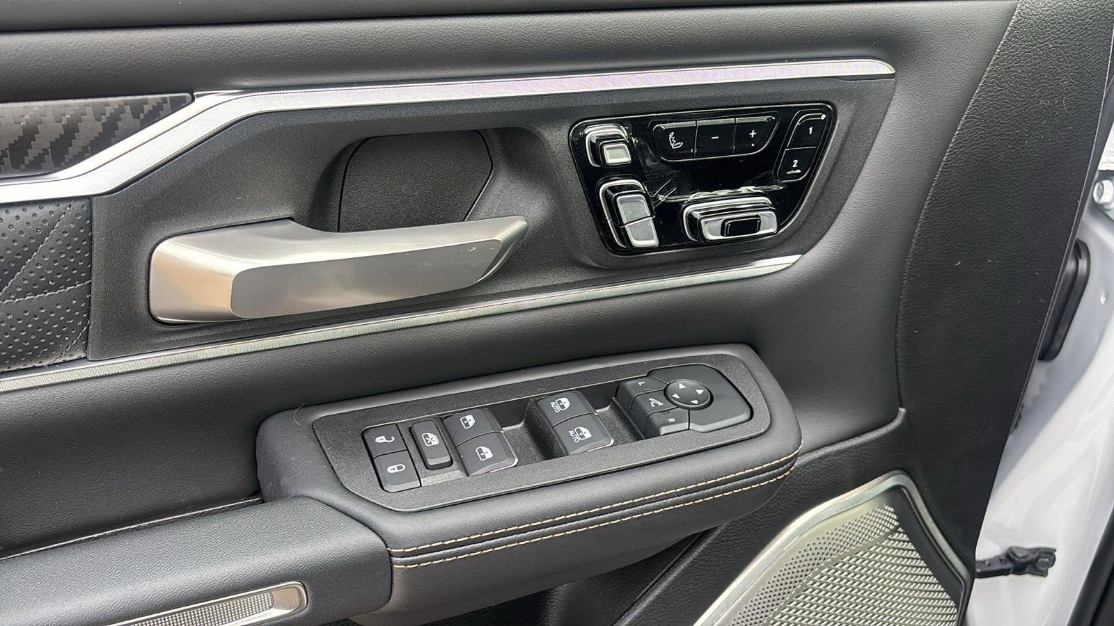 New 2026 RAM 1500 Tungsten w/ Trailer Tow Group image 27