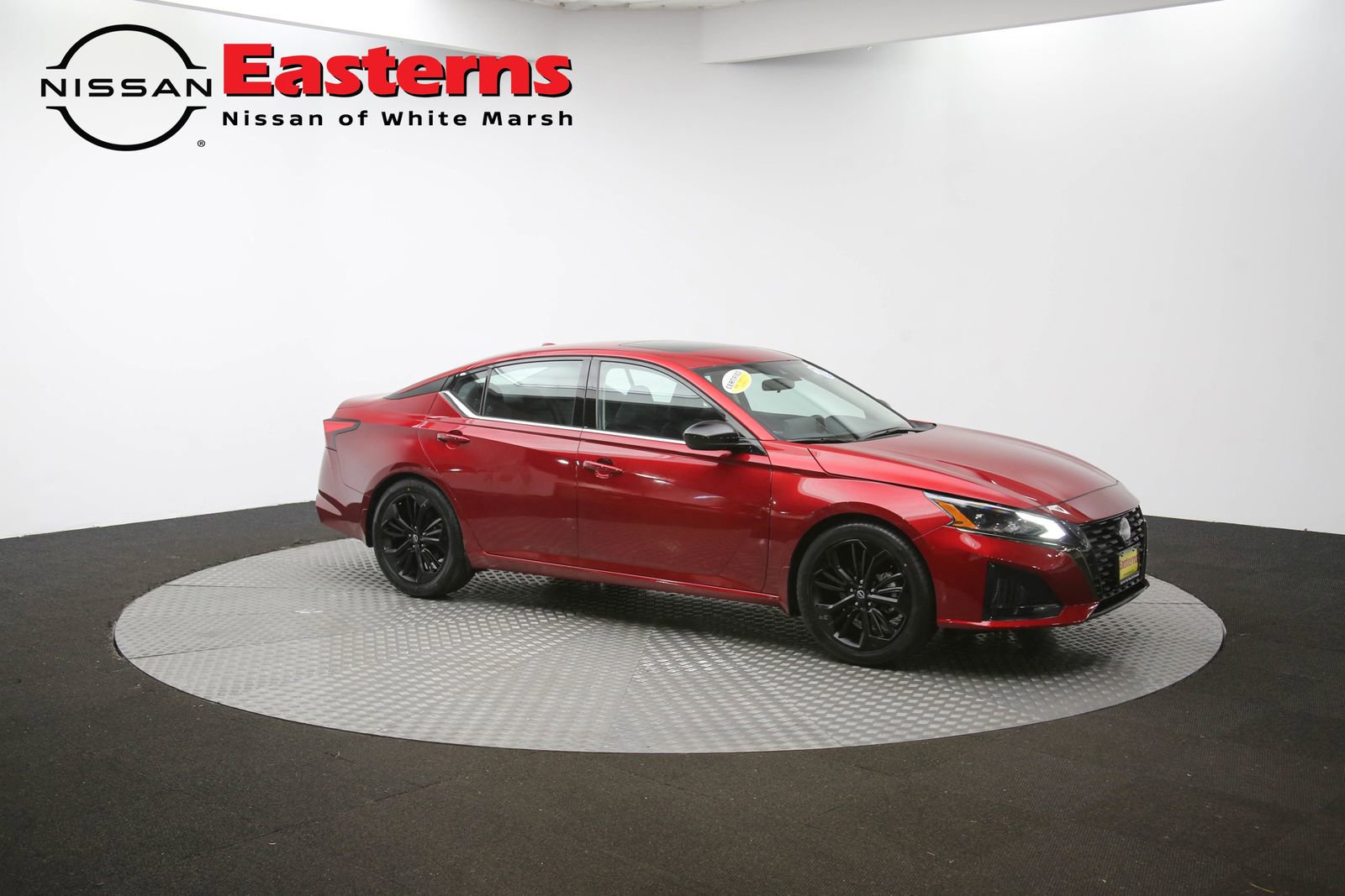 Used 2023 Nissan Altima 2.5 SR w/ SR Premium Package image 57