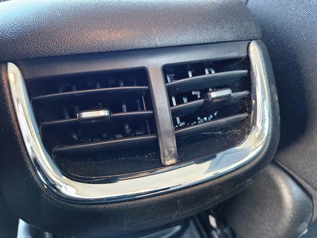 Used 2023 Chevrolet Malibu LT image 29