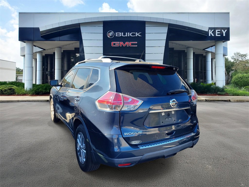 Used 2016 Nissan Rogue SV w/ SV Premium Package image 3