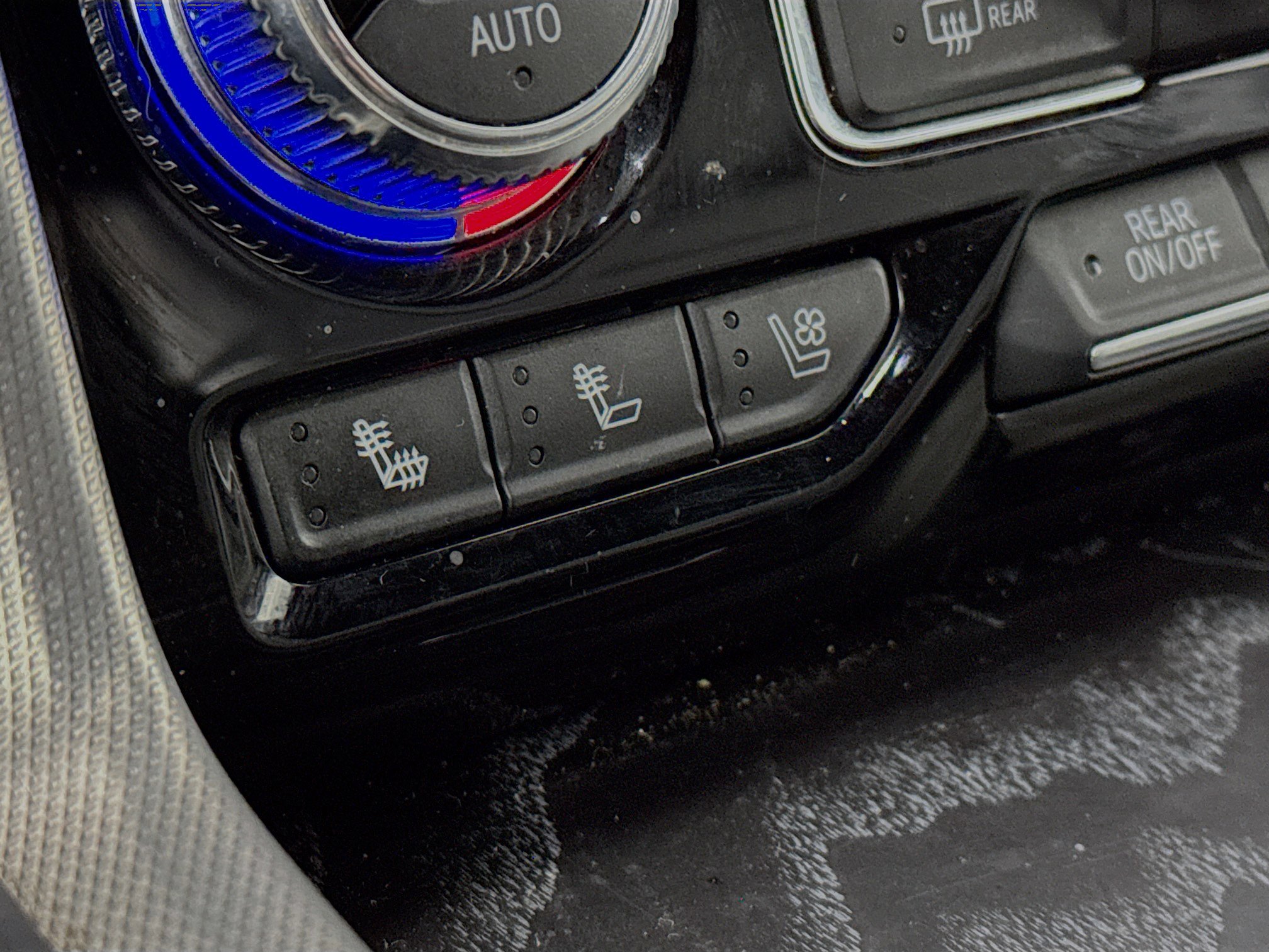 Used 2021 GMC Yukon Denali w/ Denali Ultimate Package image 20