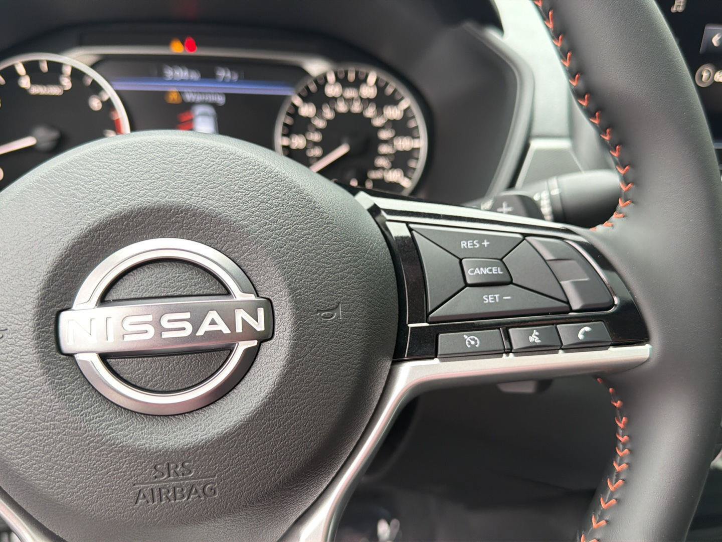 New 2026 Nissan Altima 2.5 SR w/ SR Midnight Edition Package FWD image 23