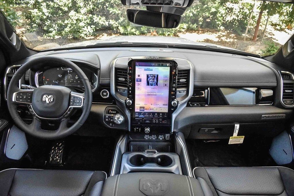 New 2026 RAM 1500 Laramie image 12