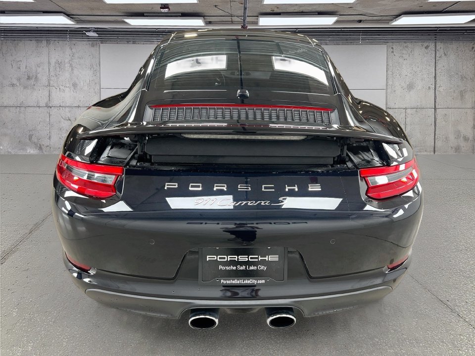 Certified 2017 Porsche 911 Carrera S RWD image 37