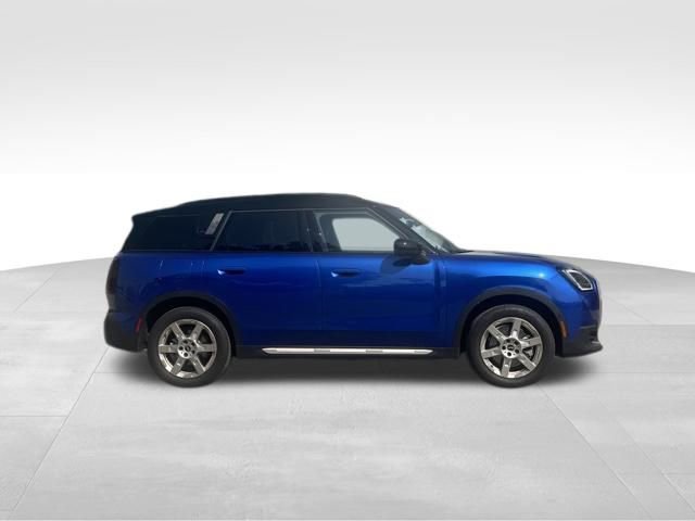 Certified 2025 MINI Cooper Countryman S w/ Comfort Package Max image 2