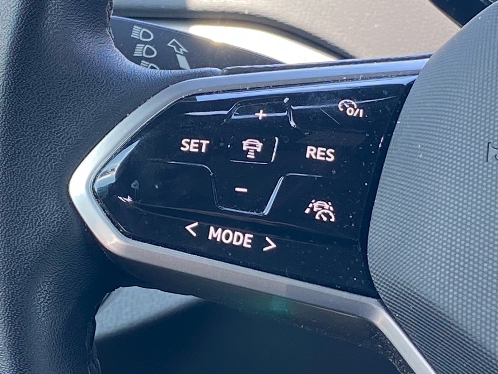 Certified 2023 Volkswagen ID.4 Pro S AWD/4WD image 5