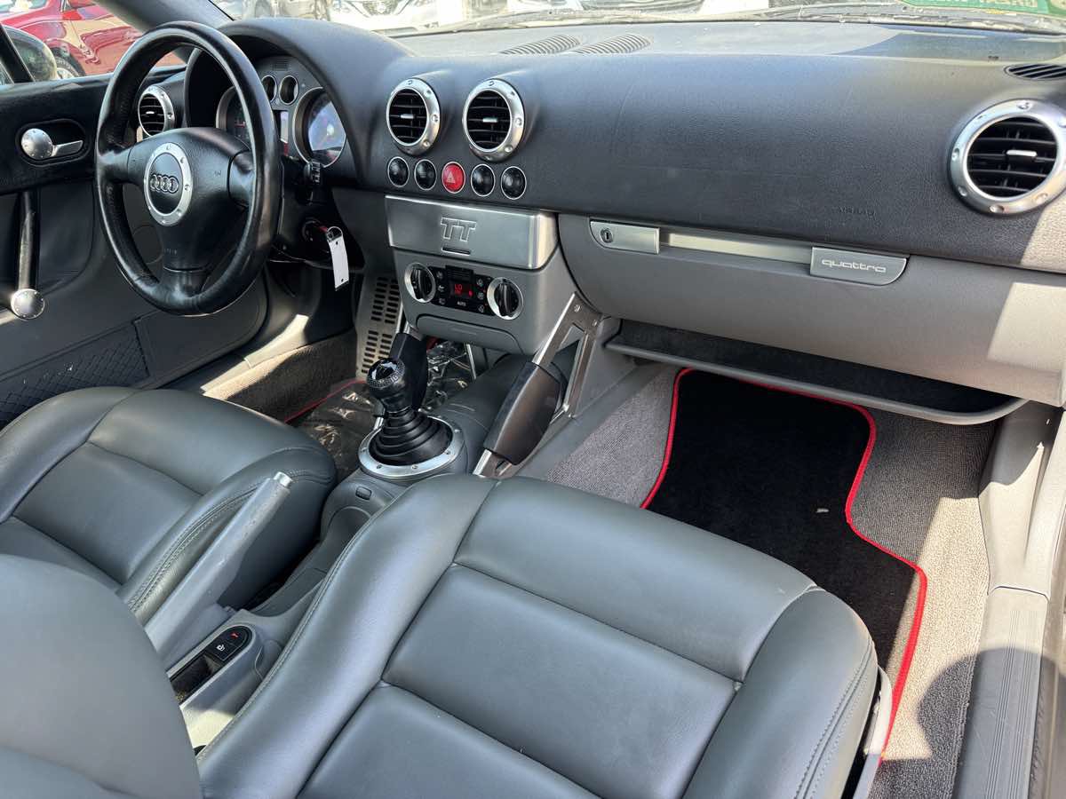 Used 2001 Audi TT 1.8T AWD/4WD image 15