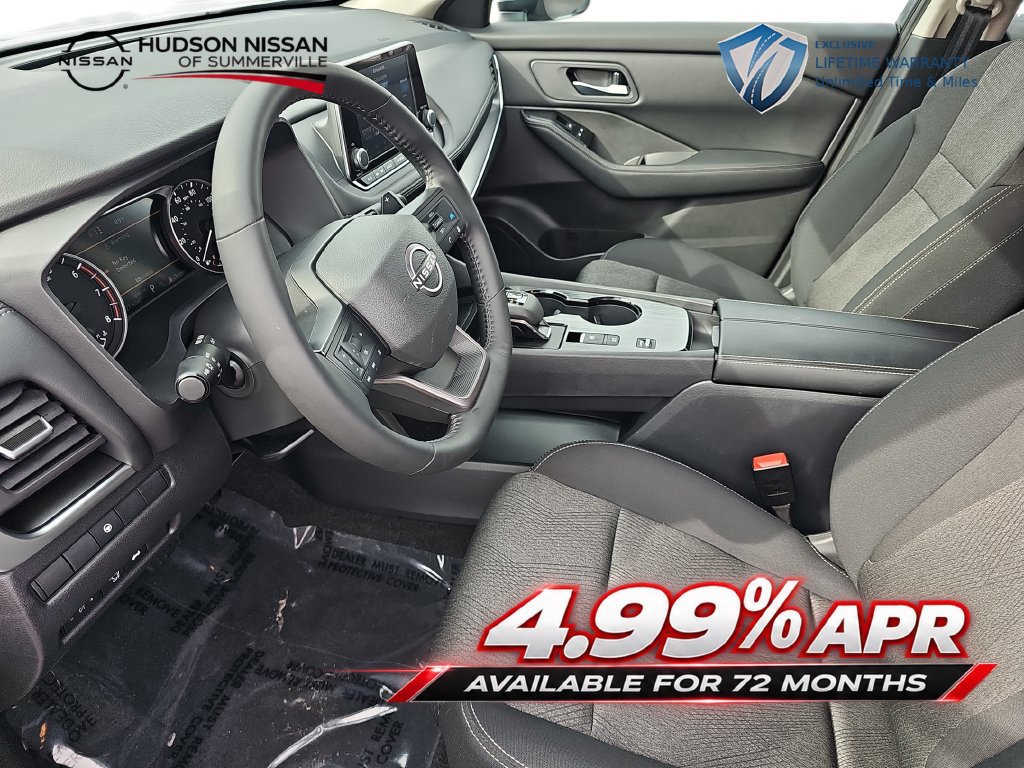 Used 2026 Nissan Rogue SV FWD image 17