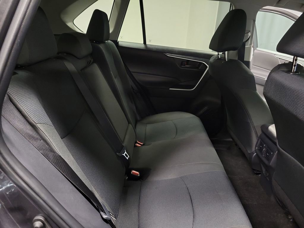 Used 2025 Toyota RAV4 LE image 21
