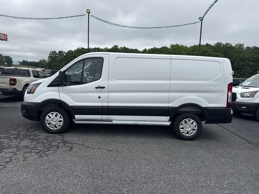 Used 2025 Ford Transit 250 Low Roof w/ Exterior Upgrade Package RWD image 4