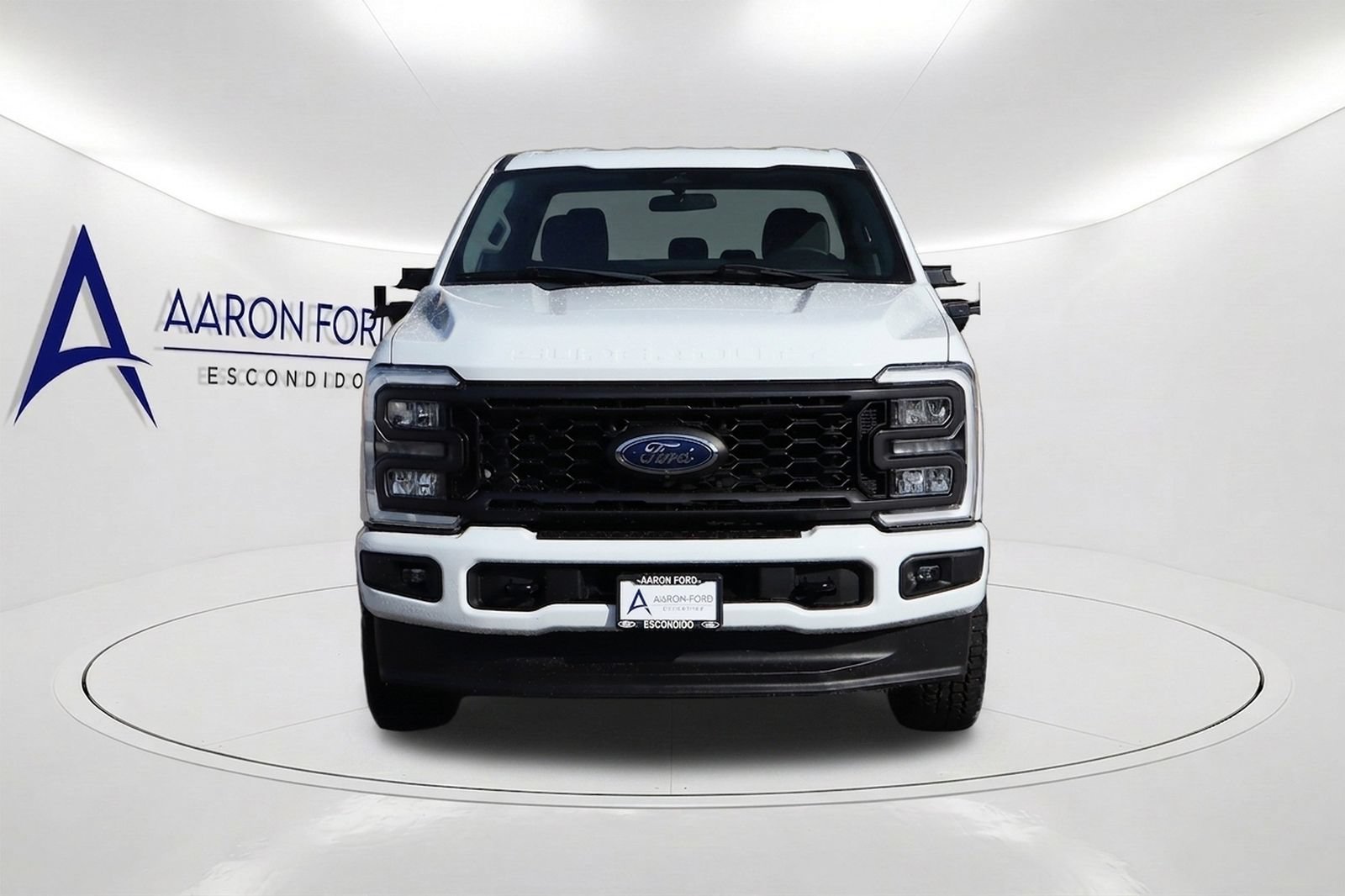 Used 2024 Ford F250 XL w/ STX Appearance Package AWD/4WD image 2