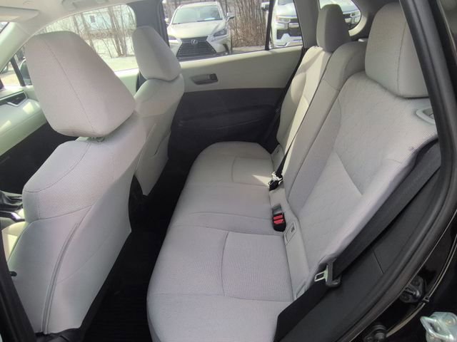 Used 2024 Toyota Corolla Cross LE image 25