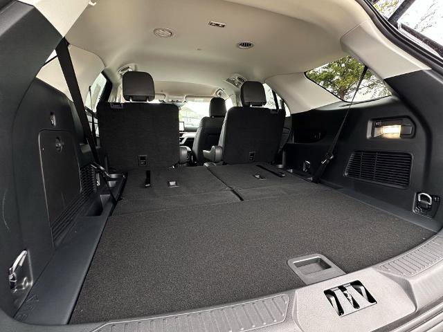 New 2026 Ford Explorer Active w/ Active Comfort Package image 28