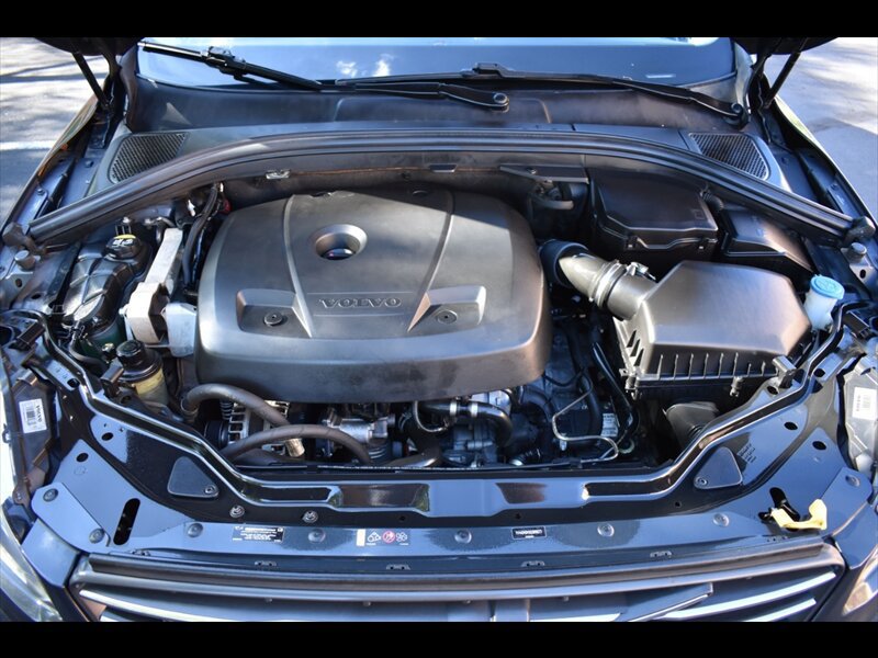 Used 2016 Volvo XC60 T5 Platinum FWD image 42