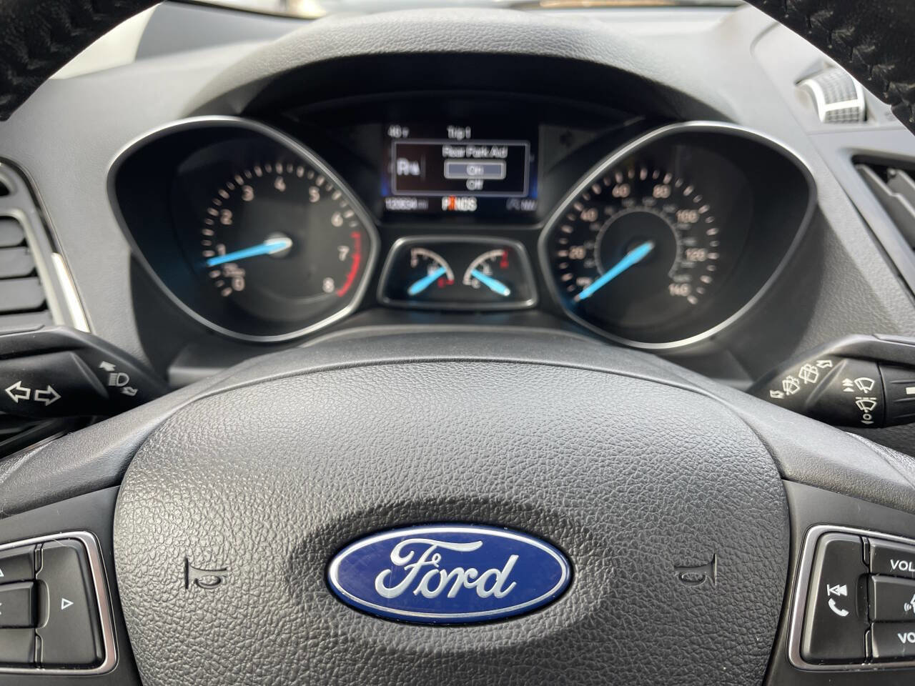 Used 2018 Ford Escape SEL image 10