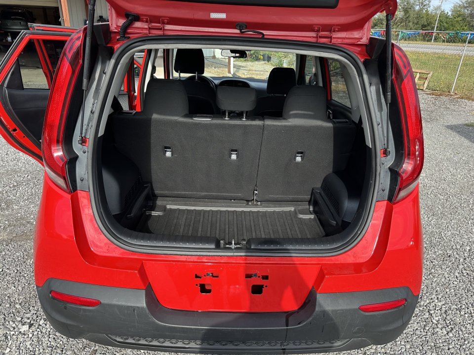 Used 2020 Kia Soul LX FWD image 20
