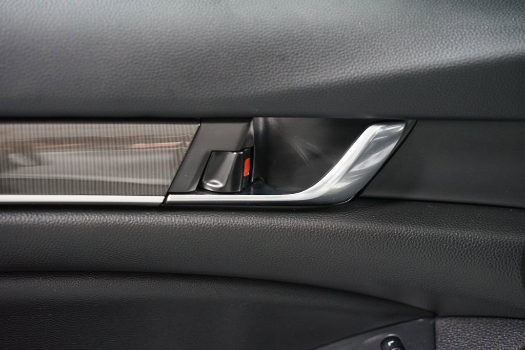 Used 2022 Honda Accord Sport image 30