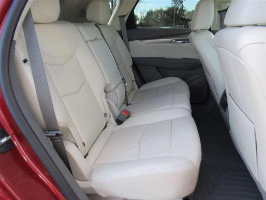 Used 2024 Cadillac XT5 Premium Luxury w/ Technology Package image 31