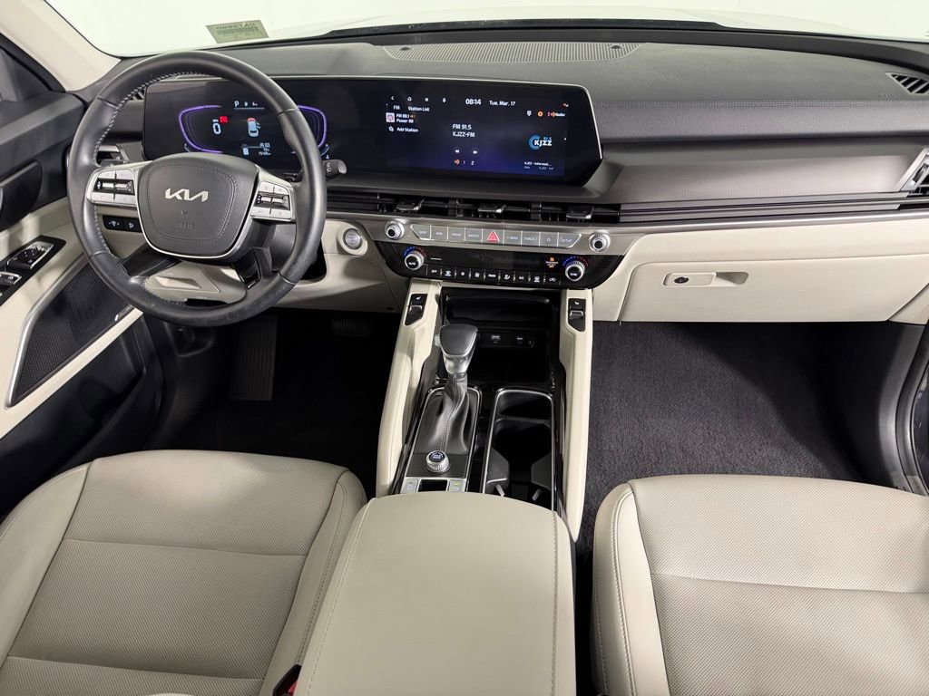 Used 2025 Kia Telluride S image 13