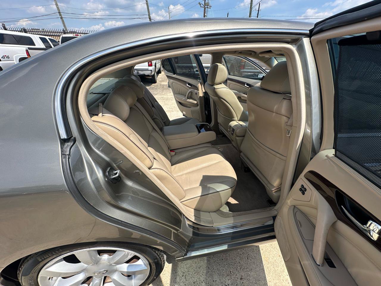 Used 2005 INFINITI Q45 w/ (P01) Premium Pkg RWD image 33