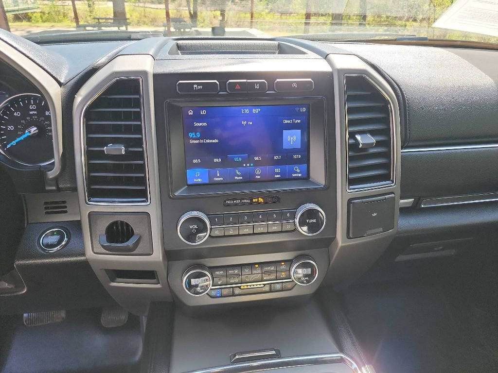 Used 2019 Ford Expedition XLT w/ Equipment Group 202A image 25