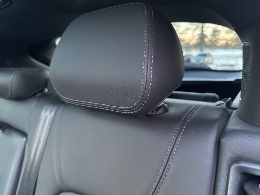 Used 2023 Alfa Romeo Stelvio Ti image 49