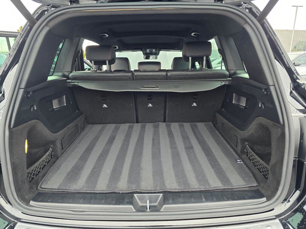 Used 2022 Mercedes-Benz GLB 35 AMG 4MATIC image 11