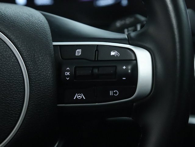 Used 2023 Kia Sportage EX FWD image 23