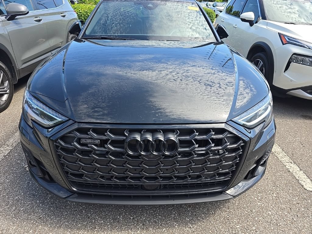 Used 2024 Audi A8 L 3.0T AWD/4WD image 3