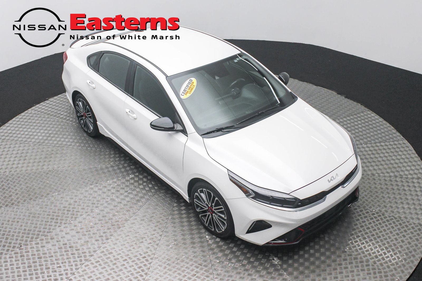 Used 2023 Kia Forte GT FWD image 3