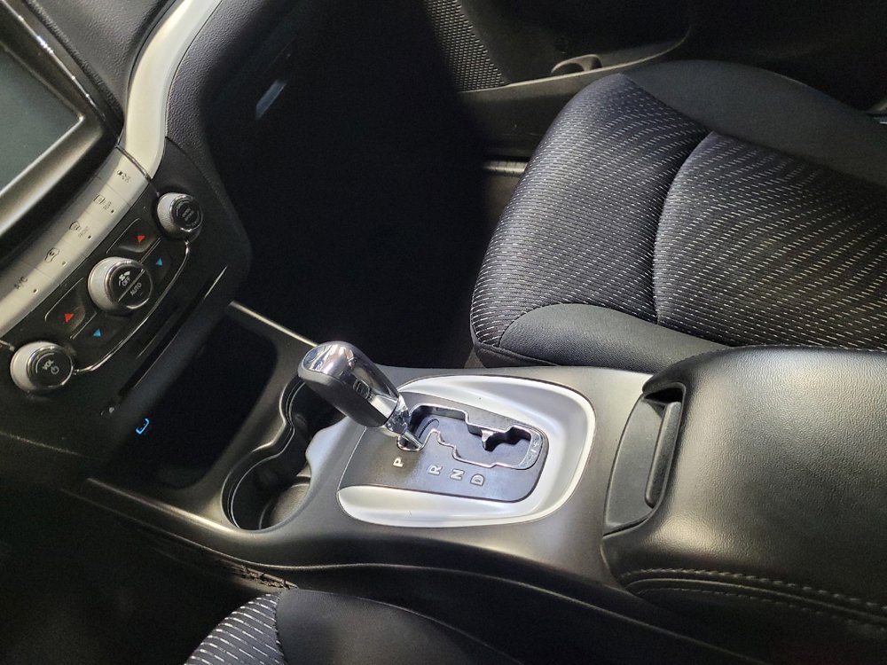 Used 2019 Dodge Journey SE image 26