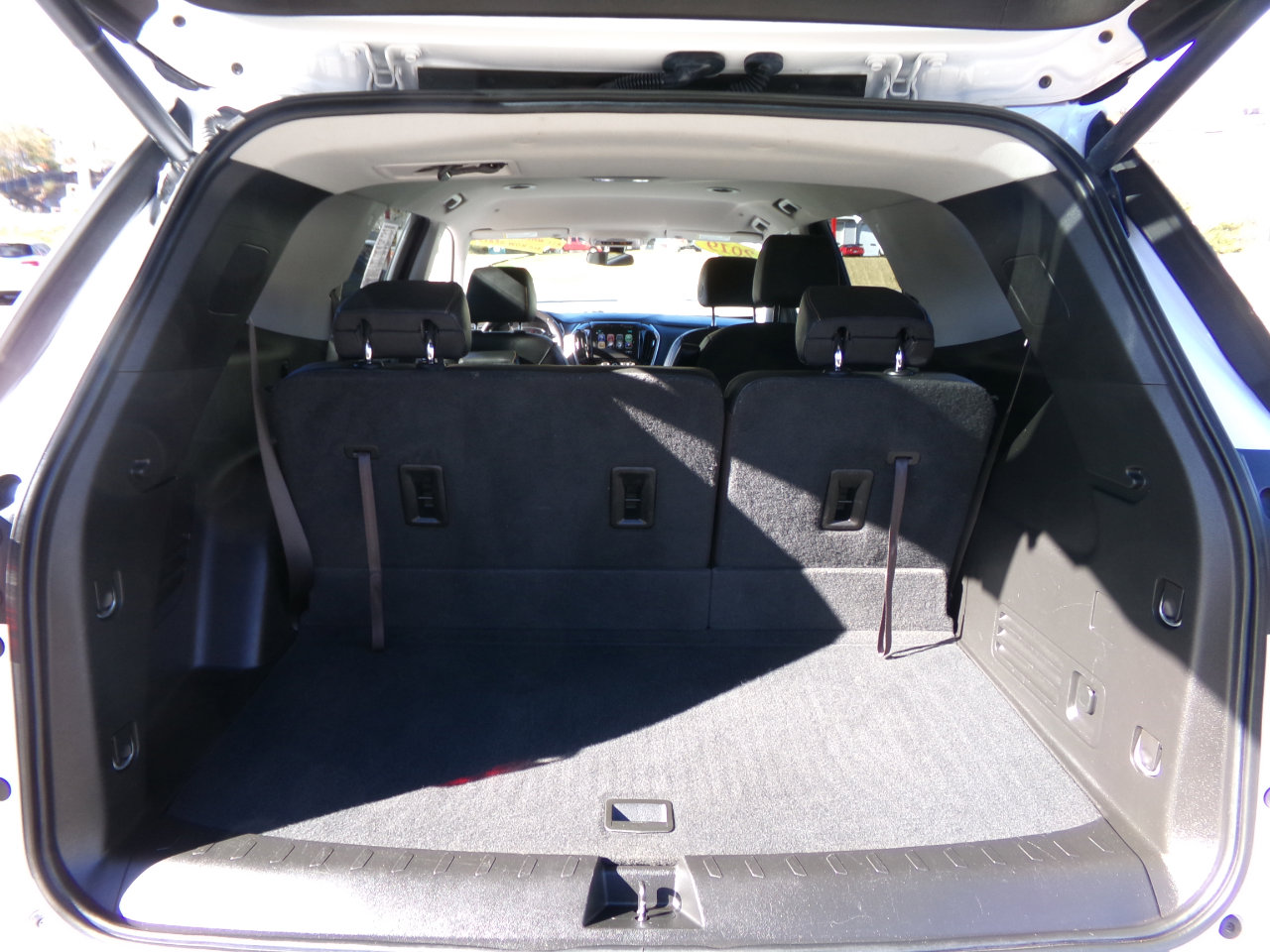 Used 2019 Chevrolet Traverse LT image 18