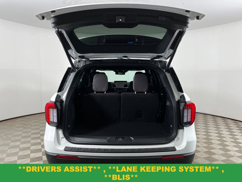 New 2026 Ford Explorer Platinum image 27