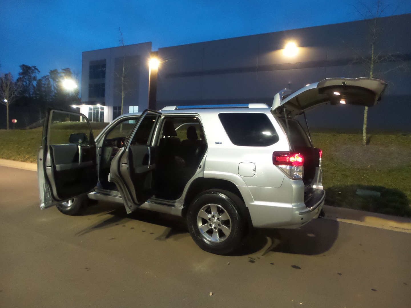 Used 2012 Toyota 4Runner SR5 image 40