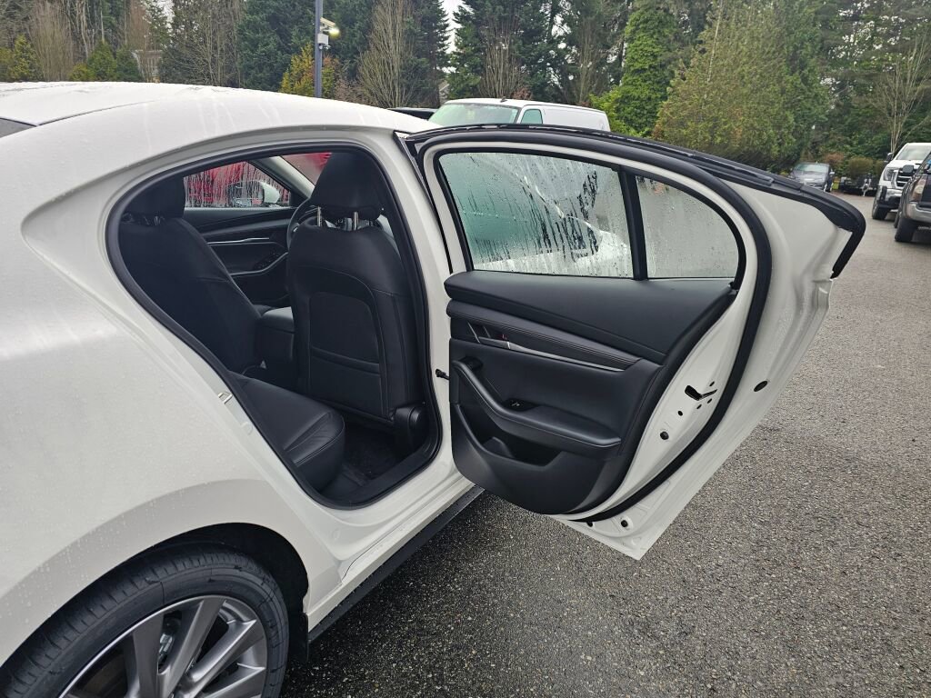 New 2026 MAZDA MAZDA3 2.5 S Sedan w/ Preferred Pkg image 26