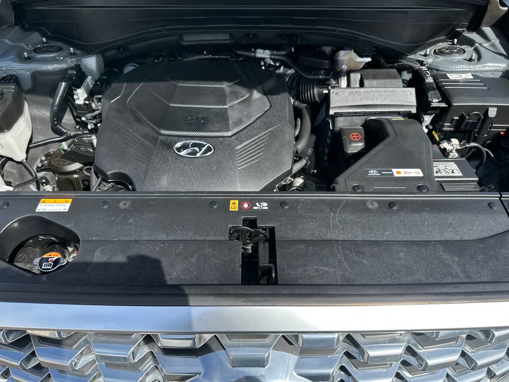 Used 2022 Hyundai Palisade Limited w/ Cargo Package AWD/4WD image 10