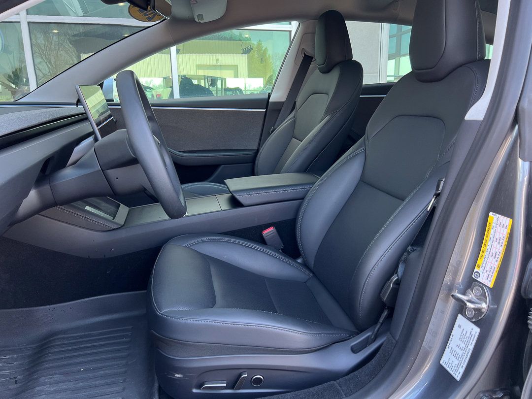 Used 2024 Tesla Model 3 Standard Range image 14