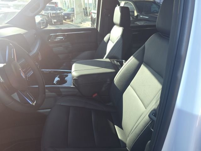 New 2025 Chevrolet Suburban LT w/ Advanced Technology Package image 8