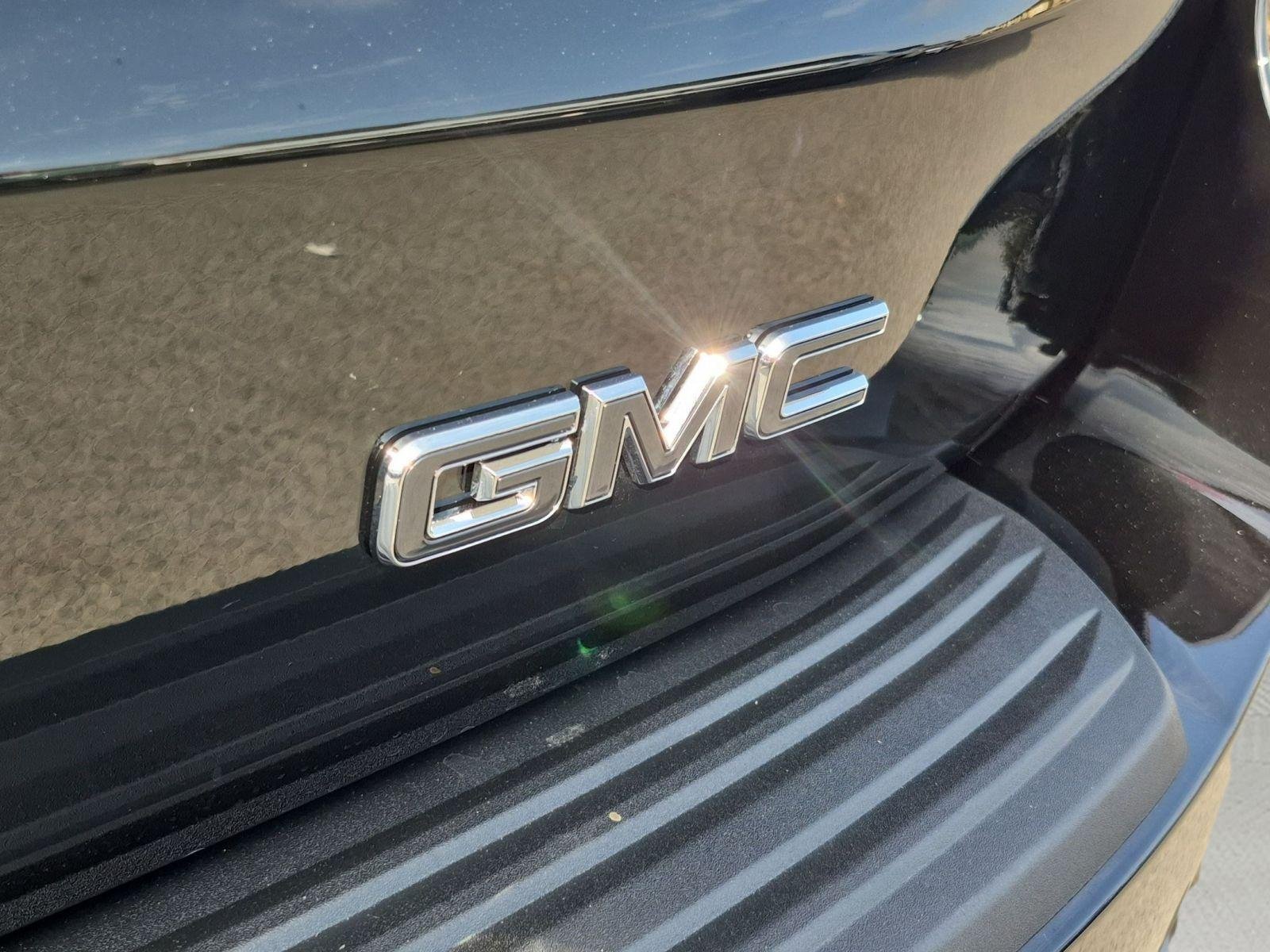 New 2026 GMC Yukon Denali Ultimate w/ LPO, Floor Liner Package AWD/4WD image 32