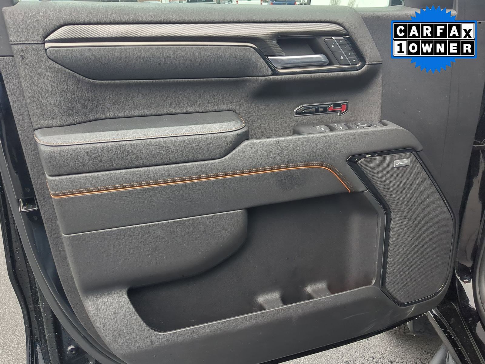 Used 2024 GMC Sierra 1500 AT4 w/ Technology Package image 10